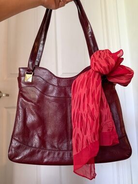 Vintage Dark Luxury 1960-1970 Lou Taylor Ox Blood red Italian leather purse